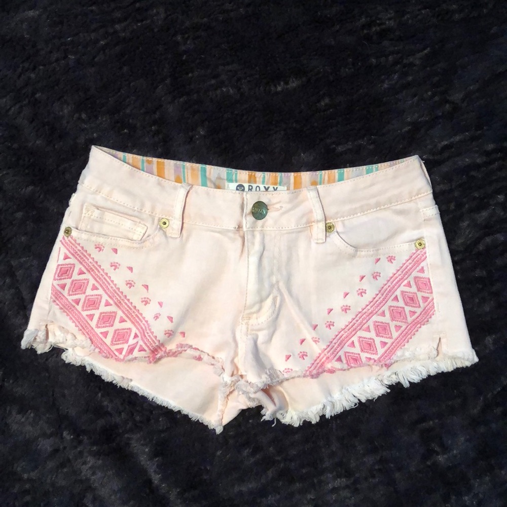 ROXY short shorts, size 3, pink
